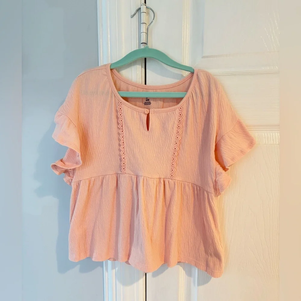 OshKosh B'gosh Light Peach Lace-Trim Peplum Top
